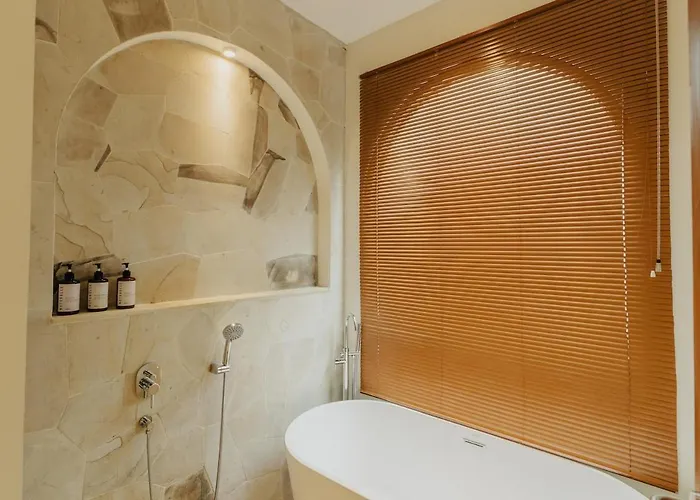 Casa Odelia Modern Mediterranean In Bingin