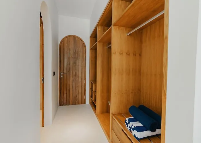 Casa Odelia Modern Mediterranean In Bingin Villa *